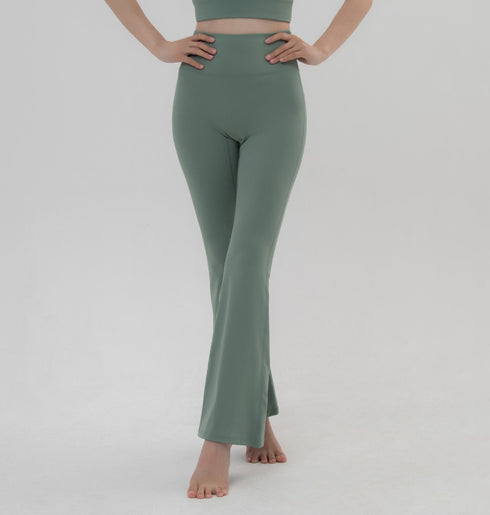 Lifting Fit Bootcut Leggings