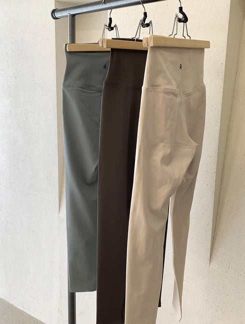 Light Ice High Waisted Leggings