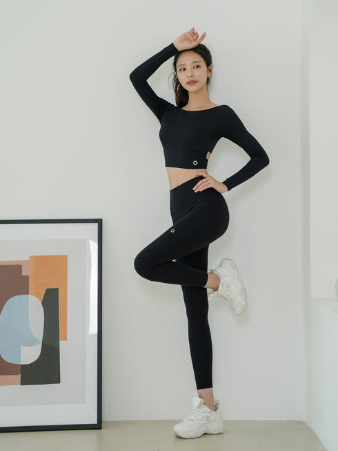 Double Twist Long Sleeve