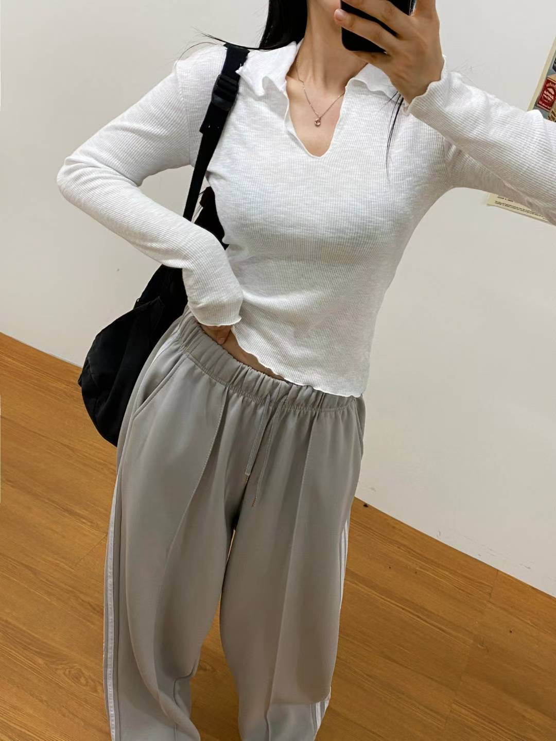 V Neck Knit