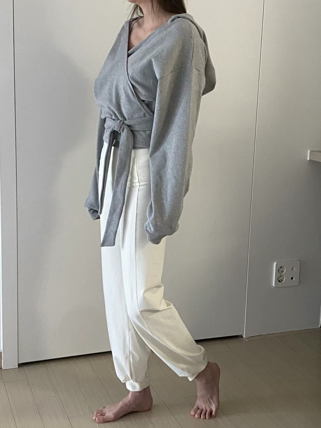 V Cross Knot Hooded Jacket