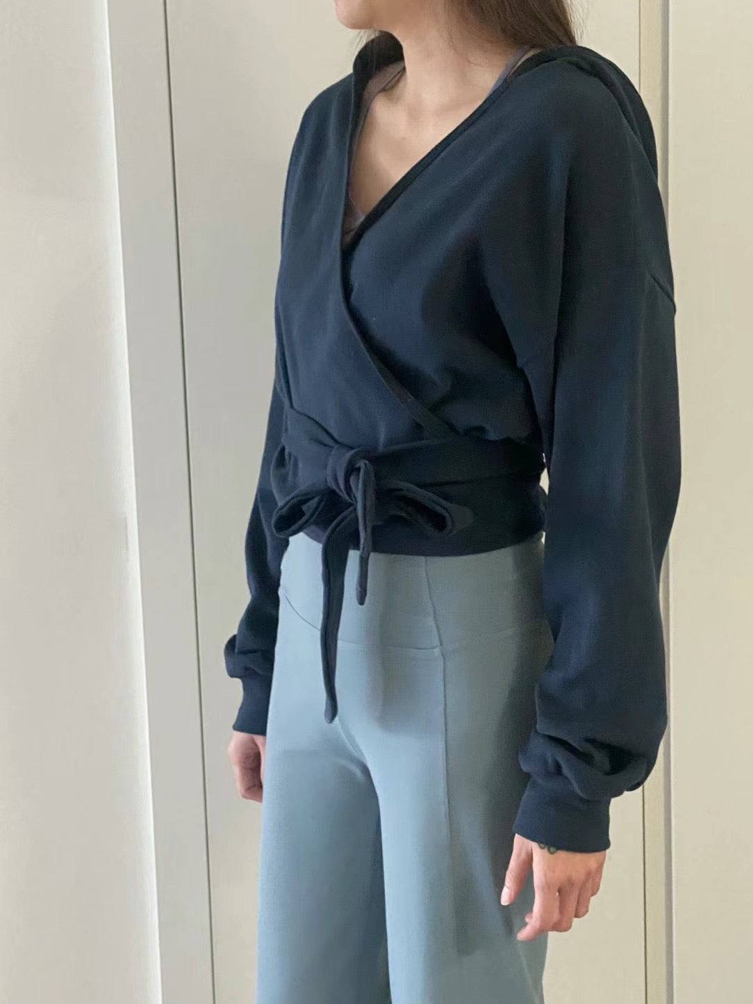 V Cross Knot Hooded Jacket