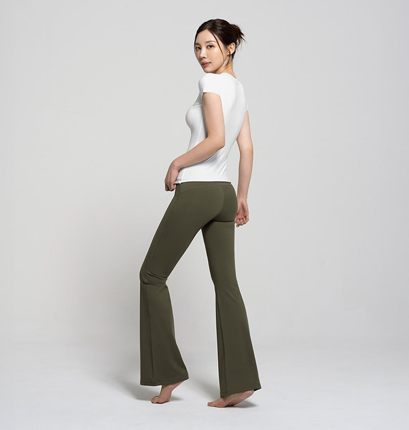 Lifting Fit Bootcut Leggings