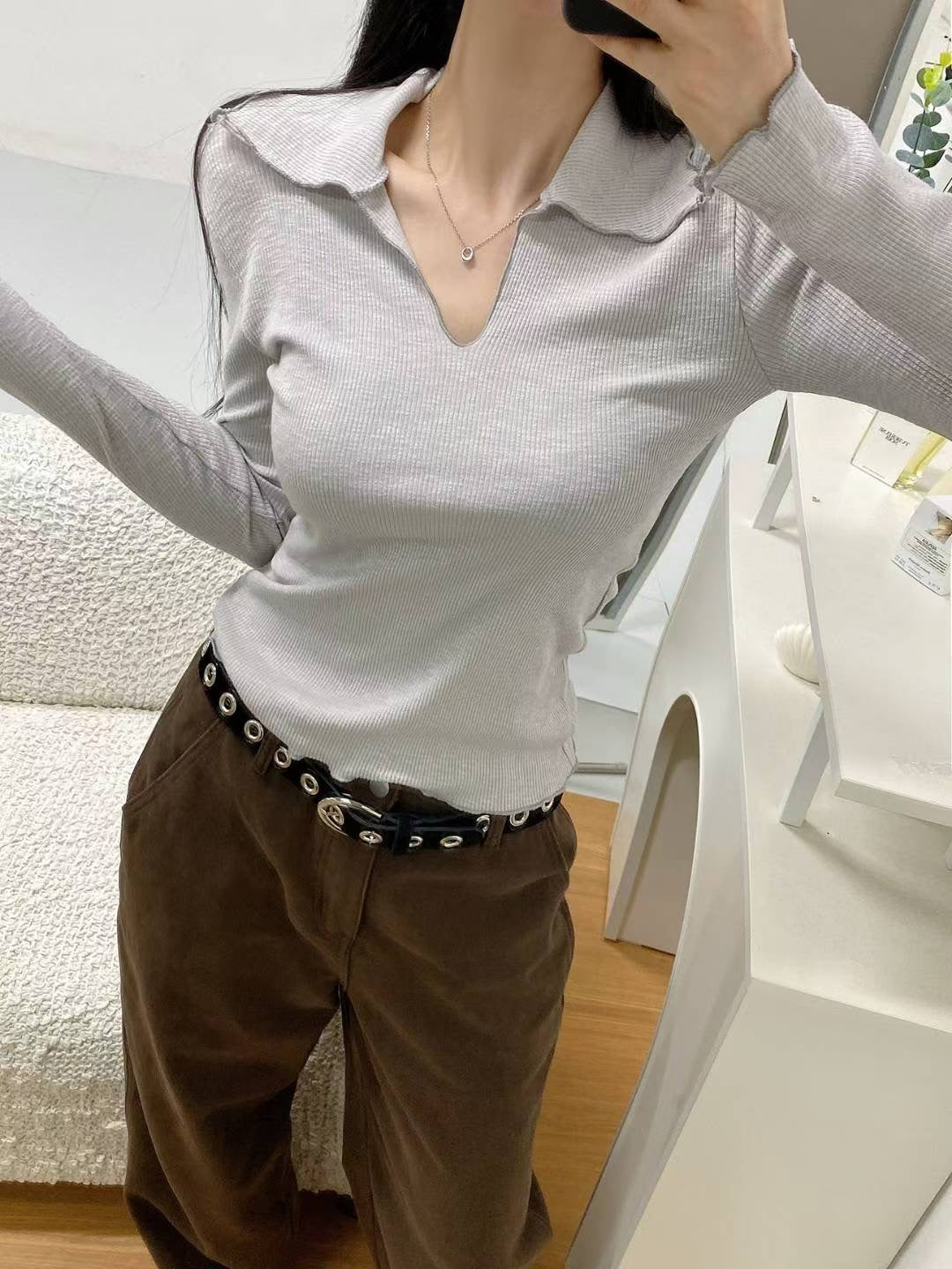 V Neck Knit