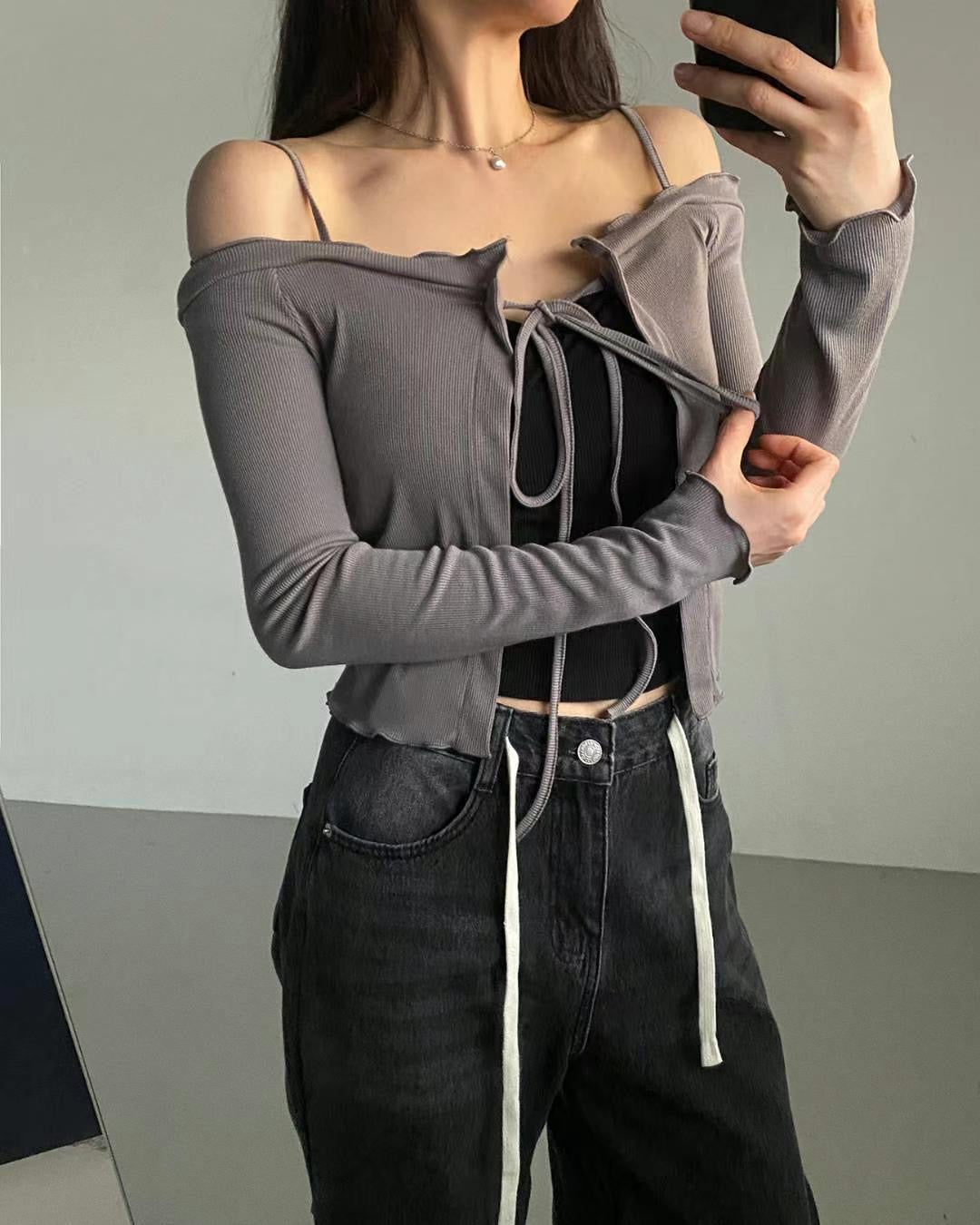 Off-shoulder Ribbon Cardigan
