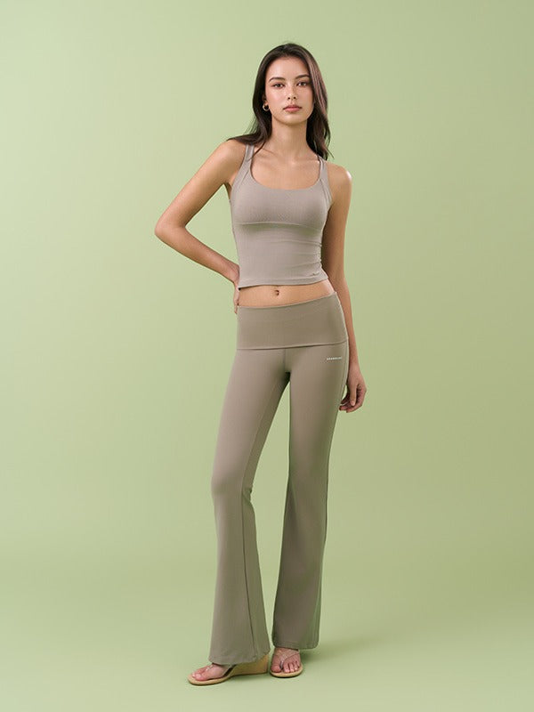 Soft Curve Halter Top