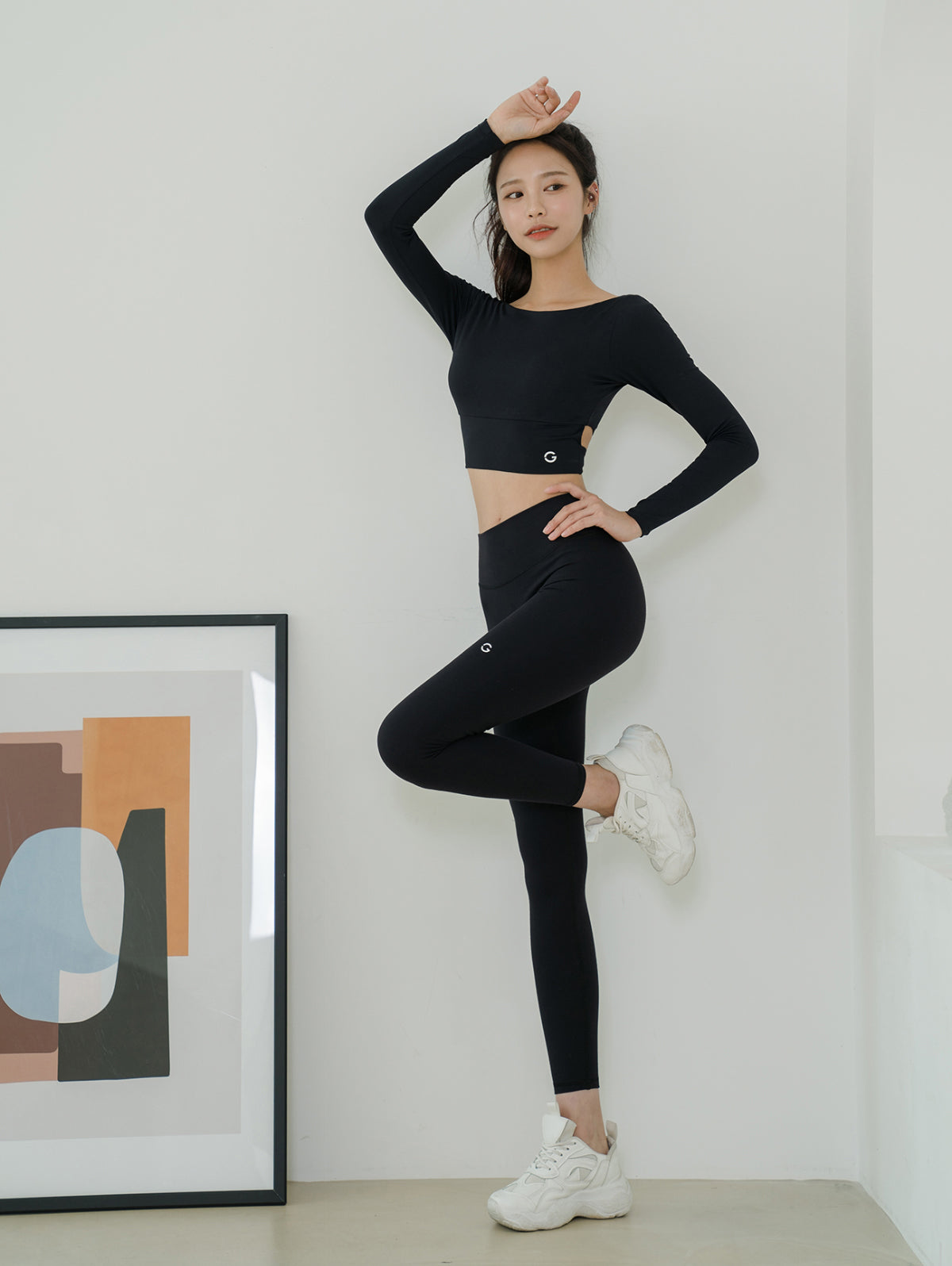 Double Twist Long Sleeve